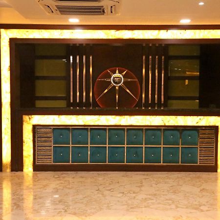 Hotel Varanasi Inn Exterior foto