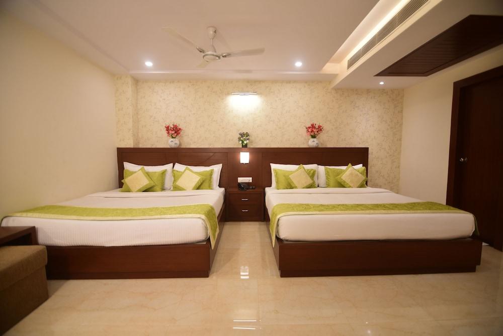 Hotel Varanasi Inn Exterior foto